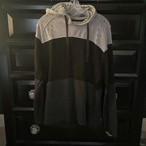 Light Sweater l Large